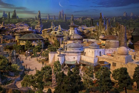 Videót tettek közzé a milliárd dolláros Star Wars parkról