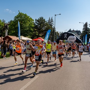Fesztiválra várják a futókat májusban Csongrádon